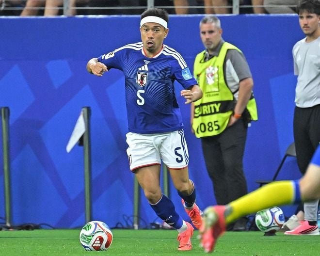 「“W杯終わった”を実感して涙が止まらなかった」長友佑都の妻・平愛梨さんが家族ショット公開。一生忘れたくない瞬間「本当に、素敵でした」【W杯】