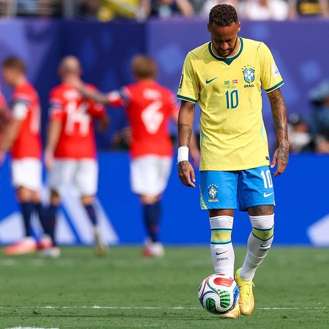 「なぜネイマール？」ブラジル敗退を招いた”不可解な交代策”…ハーランドとの決定的な差【W杯】