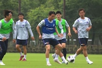 浅野も、川辺も、塩谷も渇望している。かつてないほど強力なタレントが揃った広島が、例年以上にタイトルを強く意識してスタート