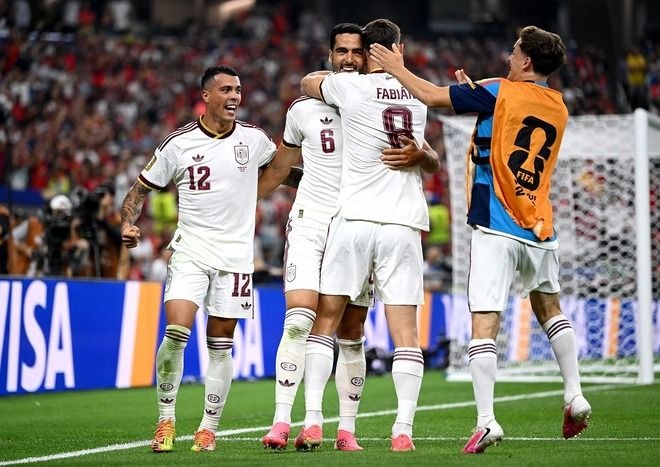 90+1分に劇的決勝弾! スペインが“イベリアダービー”制し、4大会ぶりの8強入り! ポルトガルは無念の敗退【W杯】