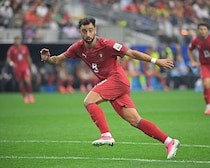 「Ｗ杯を制覇できるだけの力はあった」８強入りを逃したポルトガル、悔しさ露わのＢ・フェルナンデスは先を見据える「今後は少し違うやり方で進む必要がある」