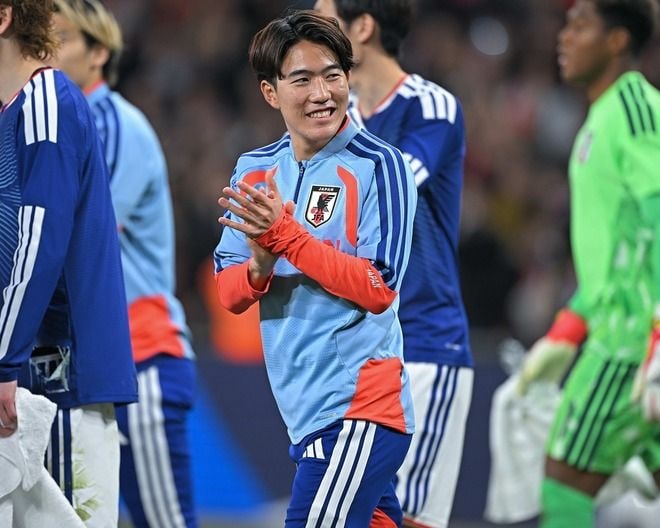 「アジアサッカー界で最も才能ある新星」バレンシアが佐藤龍之介の加入を正式発表! 2031年までの5年契約