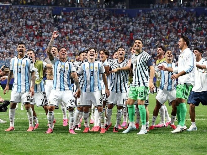 「W杯史に残る神試合」「起きててよかった」日本の未明、W杯で生まれた“名勝負”にSNS衝撃！「伝説のゲーム」「興奮して寝られへん」