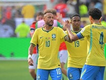 「エリート級の切り替えの早さ」「馬鹿げてる」ブラジルのW杯敗退後、ネイマールの姿がキャッチされて話題「彼の本当のW杯はこれからだ」「ノルウェー戦の前から計画してたのか？」