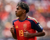 フランス対スペイン、試合前に舌戦勃発！ 今回はヤマルが“口火”を切り、コナテが反応「言いたいことを言えばいい」【Ｗ杯】