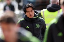 「誰のためにもならない」W杯落選の日本人MFを冷遇したのに…指揮官の“まさかの発言”に現地メディアは困惑