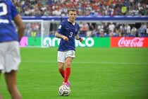 「なぜ彼を先発させたのか」スペインによもやの完敗を喫した優勝候補フランス、疑問を感じた名将の采配【W杯】