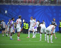 「３人の主力選手が終盤の戦術に不満」85分と92分の失点で逆転負けのイングランド、トゥヘル監督の“守備的采配”がチーム内で議論の的に？ 英BBCが報道【Ｗ杯】