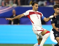 「裏切り者」「ひどい結末だ」ユベントス衝撃移籍のW杯出場DFに古巣ローマのサポーターが激怒！「ELのためにCLを捨てられる選手は彼くらい」