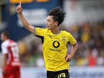 「もう世界にバレた」「香川真司にしか見えない」ドイツ名門で衝撃デビュー弾の18歳逸材にSNS沸騰！「日本の宝」「めちゃくちゃ上手くないか」