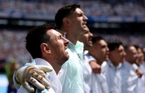 「こんなのは初めて見た」激闘となった決勝の裏で…記者席で目撃した“驚きの光景”。各国ジャーナリストが騒然【W杯】