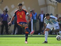 【岩本輝雄】ブレないスペイン。ボールを大事にして、つなぎ倒す。余計なことは一切せず、シンプルにプレーするロドリの存在は本当に大きいよね【Ｗ杯決勝】