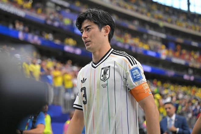 「BTSの大ファンで…」日本代表DFが明かした“母からのお願い”。「生で見たいから決勝まで行ってと」【W杯】