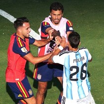 「先にロドリを殴っている」決勝後の乱闘騒ぎを招いた“本当の発端”を英メディアが発見！「新たな映像が公開された」「パレデスじゃない」【W杯】