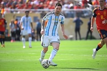 「徹底的に潰していた」アルゼンチンの枠内シュート“０本”…元日本代表MFが分析、勝敗を分けたメッシ封じ「クリーンなファウルで止めていた」【W杯】