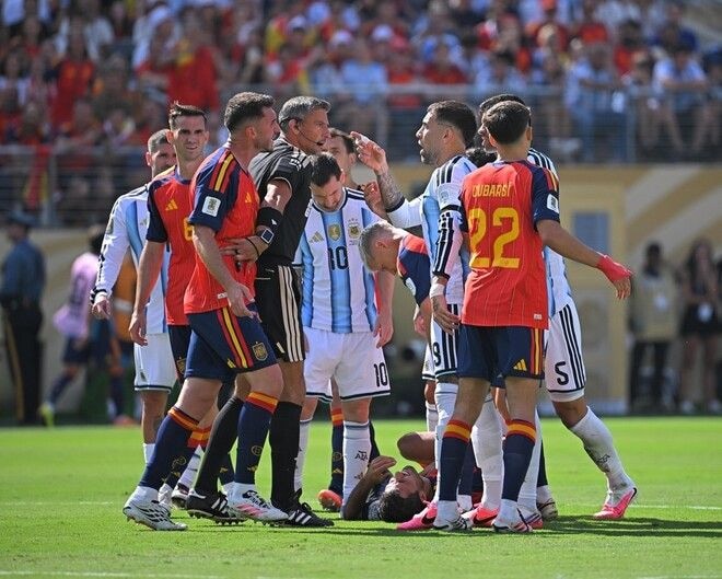 「メッシの存在感はほぼ皆無」圧倒したのになぜ延長戦へ？スペイン人記者が見たW杯決勝「アルゼンチンは主審の判定で命拾いをした」【コラム】