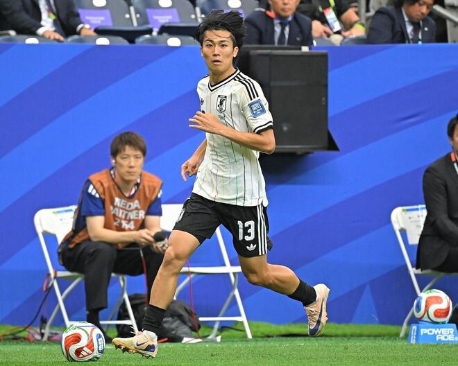 「イケメン俳優よりイケメン」「爽やかポリスマン」中村敬斗の“制服姿”が大反響！「ドラマの主役かなって思うくらいのビジュアル」
