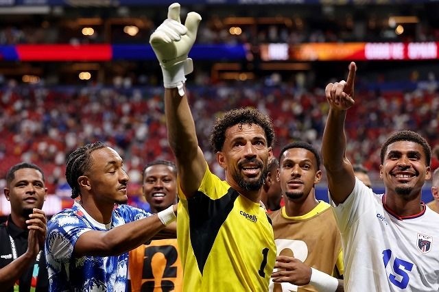 W杯公式が各国スター集結の“勢力図”公開!日本選手の立ち位置は?「FIFAもヴォジーニャにゾッコンだ」「インファンティーノがいないのが残念」