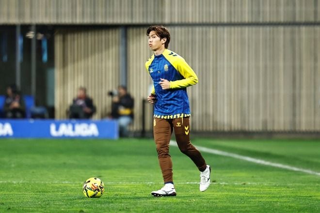 「マジで何事」「次のＷ杯ではエースかもな」わずか２分間で２発の26歳日本人FWに脚光！「すごすぎます！」「ステップアップ期待したい」
