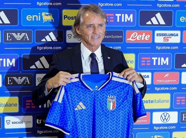イタリア監督を電撃辞任→高額年俸でサウジへ…61歳名将が明かした猛烈な後悔「最も大切な女性を失うようなものだった」