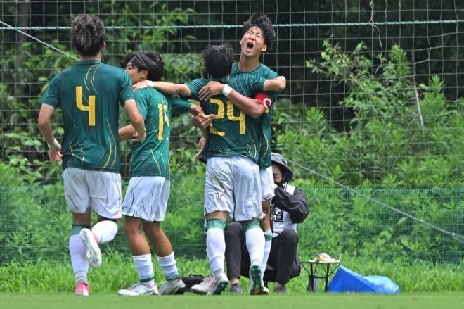 静岡学園が大津との接戦を制して決勝進出! 坂本健悟のヘディング弾で1-0勝利【総体準決勝】