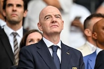 世界を揺るがせた“大騒動”に終止符か…FIFA会長が計画撤回を表明。UEFAなどの強硬反発を受けて方針転換「近日中にすべての関係者を再び集める」