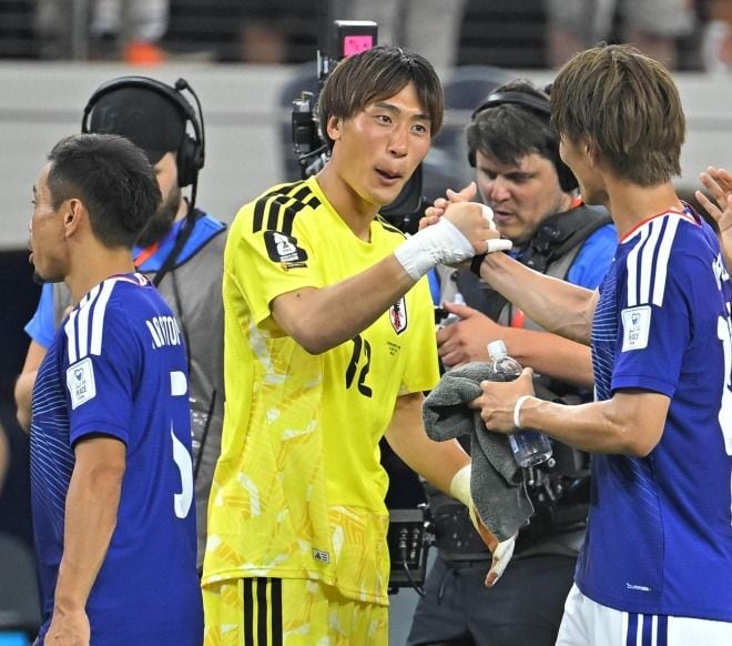 「粗末に扱いやがって」「ずいぶん失礼だな」J開幕の１週間前、日本代表戦士の“悲報”にSNS愕然「かわいそう」「行く必要ない」