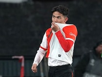 「かなり痛がっている」W杯出場の日本代表DF、まさかの５分で負傷交代に懸念の声「早く戻ってきてくれ」