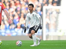 チームは２部降格…W杯落選の日本代表MF、“クラブ史上最高額”での移籍の可能性を現地報道！ 「才能を疑う者はいない」
