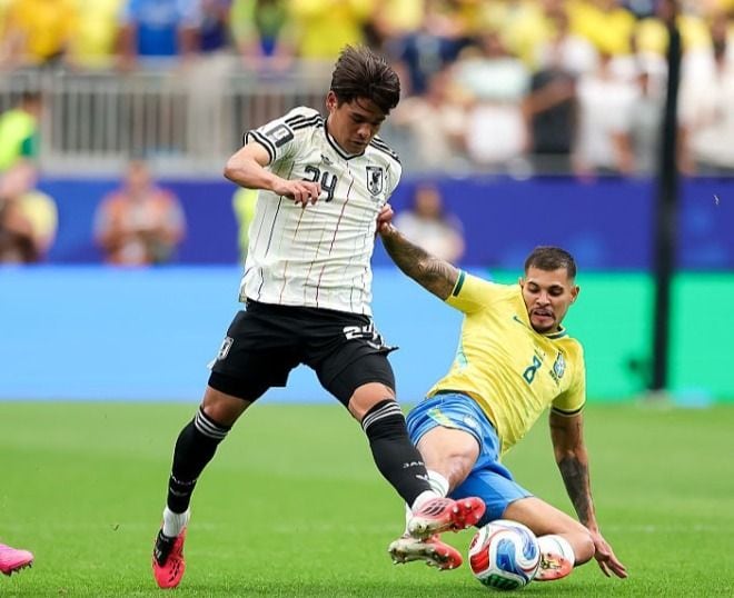 「最優先ターゲットに据えた」ブラジル代表MFが加入秒読みのプレミア王者、さらに日本代表ボランチの獲得を画策か!「すでに代理人と交渉を開始」と現地報道