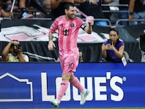 「まさに別次元」「スペイン戦は何だったのか」北中米Ｗ杯後に初先発のメッシが圧巻２発！ ファン称賛「キングが戻ってきた」「本物のGOAT」