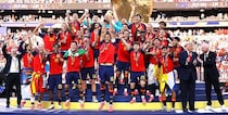 W杯は２年に一度に？ 元イングランド代表がFIFAの構想を明かす「それがヴェンゲルやインファンティーノのやり方だと悟ったよ」