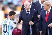 「過去10年間の尽力に…」アルゼンチン協会がインファンティーノ会長を支持。“W杯売却計画”にも言及「過ちを認めたことは、特筆すべき点である」