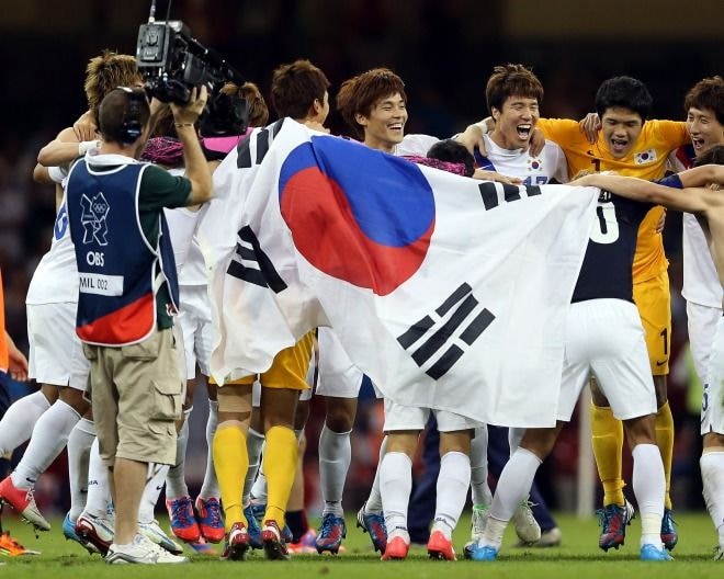 「また新たな恥」韓国サッカー協会、外国人審判らへ性的接待疑惑→ロンドン五輪銅メダルはく奪の可能性。母国メディアが報道「審判の国籍は日本、UAE、イラン…」