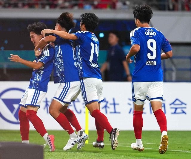 99分に同点!102分に逆転!鹿島が脅威の粘りで4-3白星発進!横浜FMの16歳・三井寺眞は“怪物デビュー”。J最多6万3960人来場の大激戦