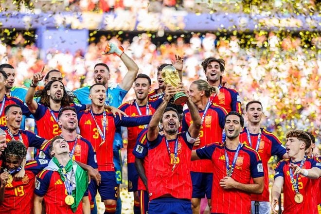 4年間で大きく開いた日本代表とスペイン代表の差。世界王者は「W杯優勝のためにサッカーをしている」わけでない【識者コラム】