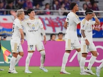町田が圧巻のゴールラッシュ！ 先制を許す展開も、10人のFC東京を５発粉砕！