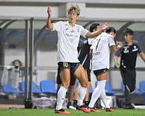 「タイトルを取るために点を取りたい」大迫勇也が値千金の決勝弾！ 神戸を開幕戦勝利に導く「本当に硬い試合になりましたけど…」