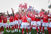 英メディアが“日本人９人”26-27プレミアリーグの順位をスパコンで予想！ CL権、残留争いの行方は…