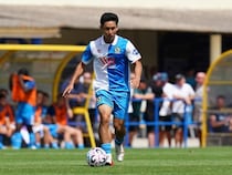 「９月の日本代表間違いないね」「W杯で見たかった」圧巻のピンポイントクロスにノールックパス！ ２ゴール演出の日本人MFに絶賛の嵐！ 現地メディアは最高評価「素晴らしい」