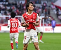 「すでに代理人と接触」“２部脱出”が実現しない中村敬斗に救世主か！プレミアクラブが補強を検討と現地報道！二人目の日本人獲得の可能性