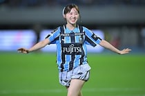 「あどけない表情可愛い」実は小学生のころ…元日向坂46女優、“19年前→現在”の等々力ショットにファン注目「こんな一枚探してくれてありがたすぎ」