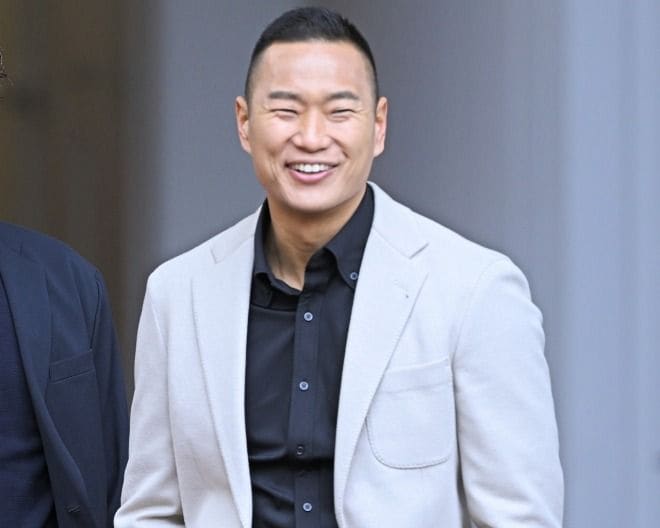 「マジかよ!」「現役復帰かと思った」元JリーガーがYS横浜のトップチームコーチに就任! ファン熱狂「これはアツいな」「きたぁぁぁあ」