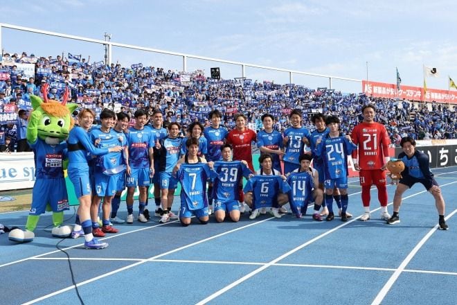 「ここまで本当に長かった」「待ってた」J１クラブが成し遂げた“歴史的一勝”にファン感涙「嬉しい…うう…」「泣く」