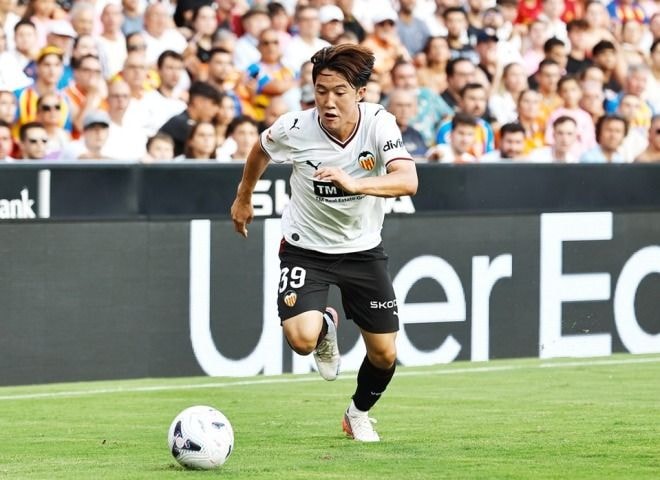 「まじで化けそう」「普通にやれてる」19歳日本人MFのスペイン１部デビュー戦に驚嘆の声続々！「はやく代表で観てぇ」「めちゃくちゃよかった」