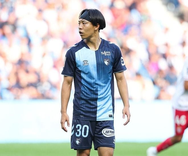 「上手すぎる」「スピード半端ない」昨年日本代表入りの23歳FWがフランス１部デビュー！堂々のパフォーマンスに賛辞相次ぐ「ガチで活躍できる」