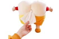 「車に置いたら家族が爆笑した」 クレヨンしんちゃんのティッシュケース、出てくる場所が完全にアレ