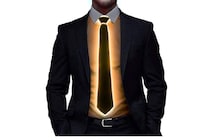 誰よりも目立ちたいならこれしかない！　光るネクタイ