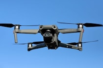 電源を付けただけなのに…　DJIのドローンを自宅で試した直後、警官に連行され写真も掲示される