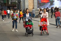 中国の「コンドーム税」に懐疑の声　出生増政策の下、2026年1月から付加価値税13％